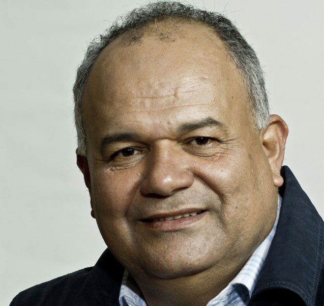 Dr Carlos Chacon