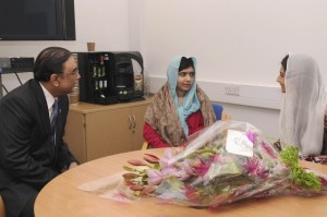 Malala se someterá a cirugía reconstructiva a finales de mes o en febrero