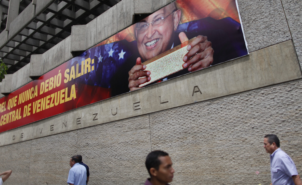BCV dice que muerte de Chávez perturbó la economía