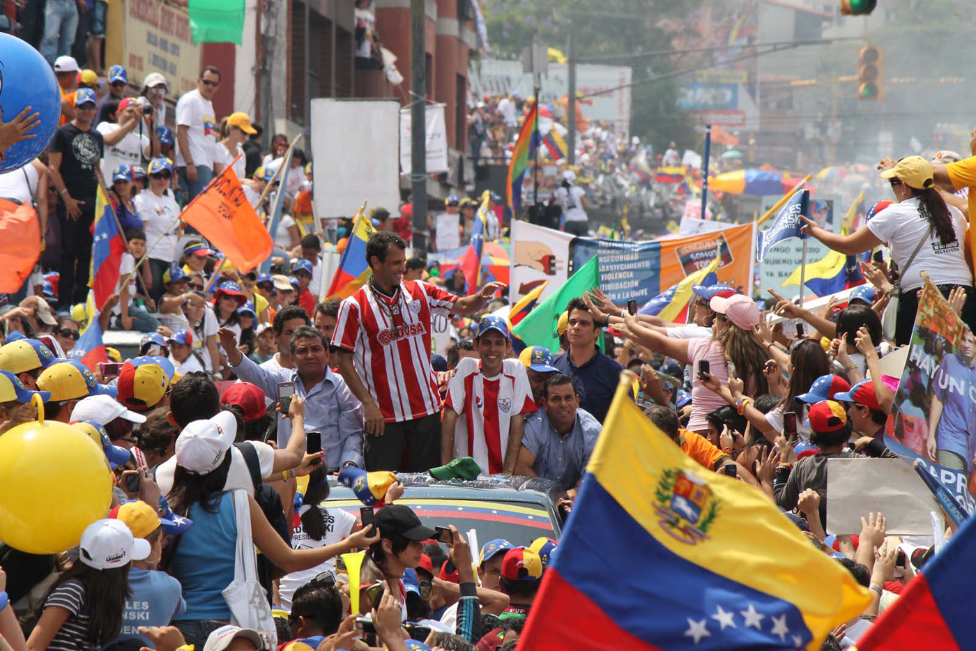 IMPRESIONANTE: la concentración de @hcapriles en Mérida (Fotos)