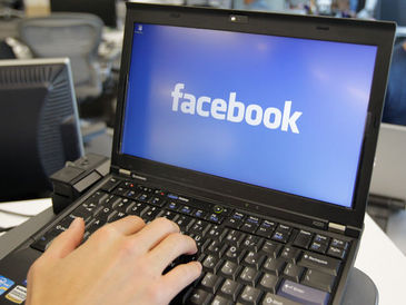 Facebook pierde más de una decena de anunciantes