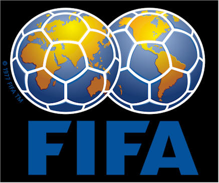 Le caen a pedradas a vehículos de la FIFA