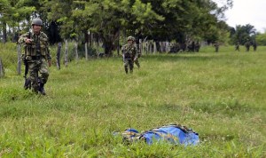 Al menos diez guerrilleros mueren en operación militar colombiana