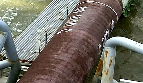 Tres toneladas de petróleo se vierten tras accidente en oleoducto