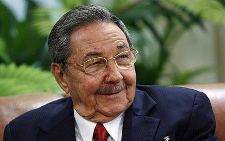 Raúl Castro recibe en La Habana a delegación militar de Corea del Norte