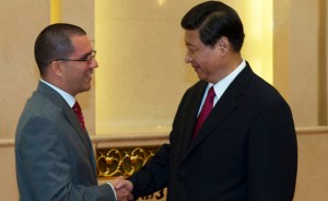 Arreaza garantiza en Pekín el blindaje del Fondo Chino-Venezolano