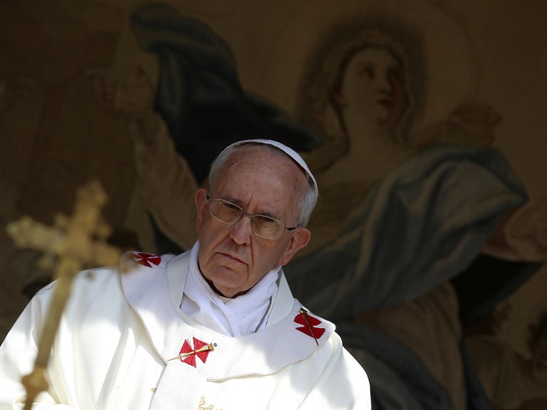 Papa Francisco sigue rezando por la paz en Egipto