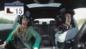 Vettel reta a unos concursantes a no gritar siendo sus copilotos (Video)