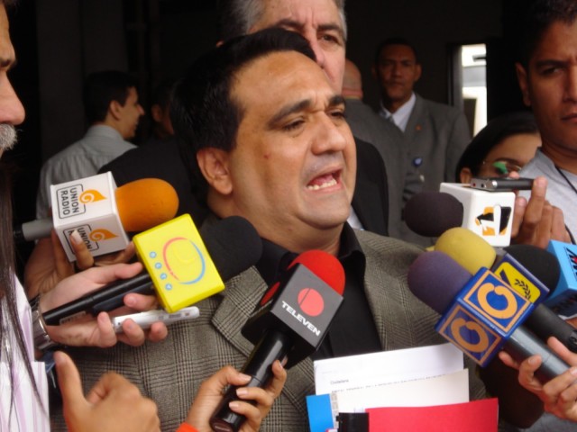 Luis Edgardo Mata: Decisiones de Maduro carecen de legalidad