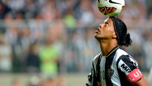 Ronaldinho decidirá su futuro en una semana ¿MLS?
