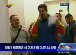Maduro ascenderá a efectivos castrenses este viernes