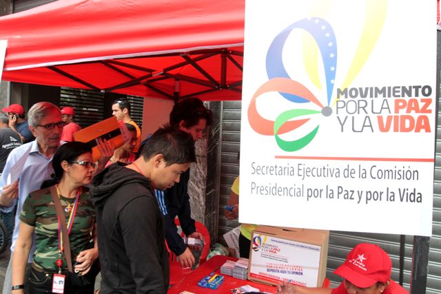 Caracas se moviliza con propuestas por la vida y la paz