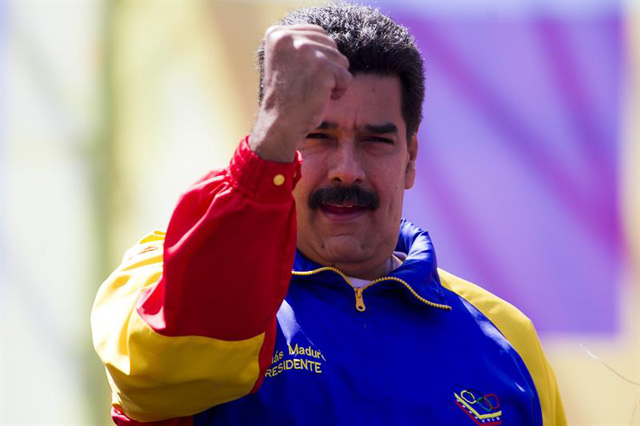 Maduro dice que quien quiera tener armas que se vaya del chavismo