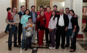 La Nación: La familia Chávez, una pesada carga económica para el Gobierno