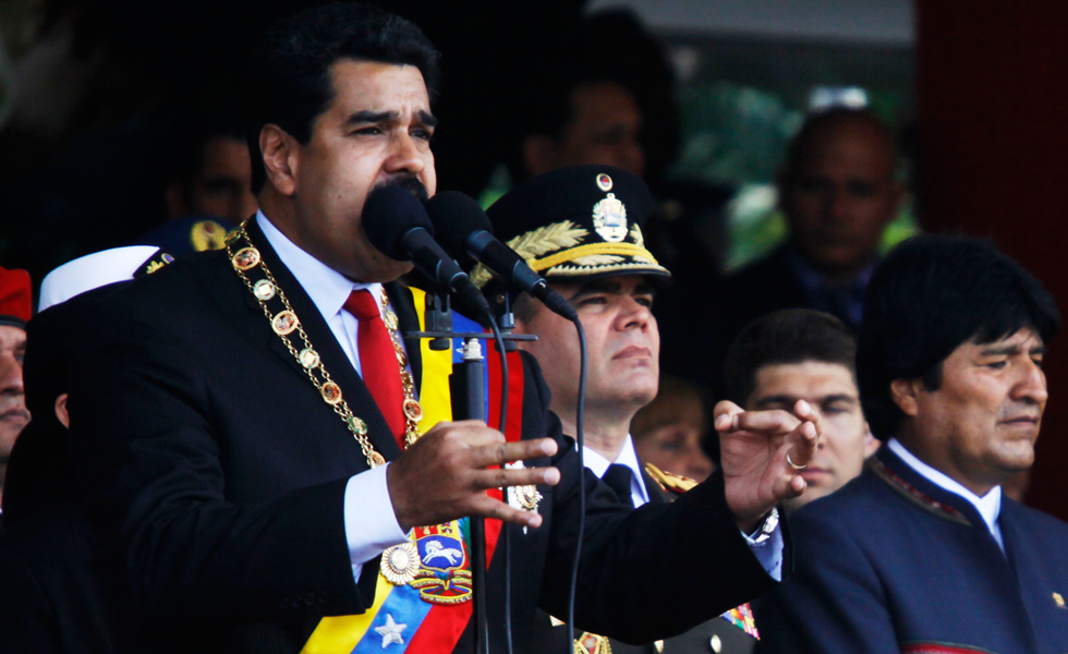 Maduro rompe relaciones con Panamá y bloquea acciones de la OEA en Venezuela