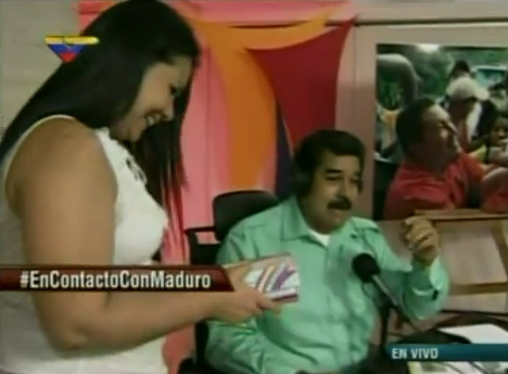 Maduro premia a sus tuiteros más activos (Video)