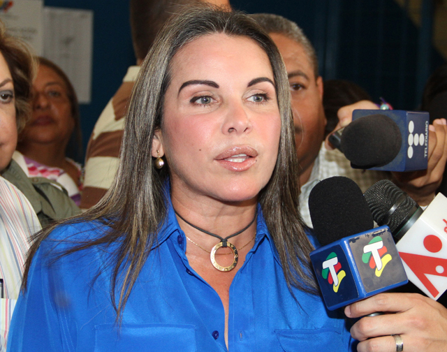 Eveling de Rosales: Venezuela inicia su transformación con el nuevo parlamento
