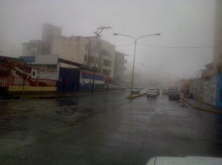 Neblina y lluvia en Mérida (Foto)