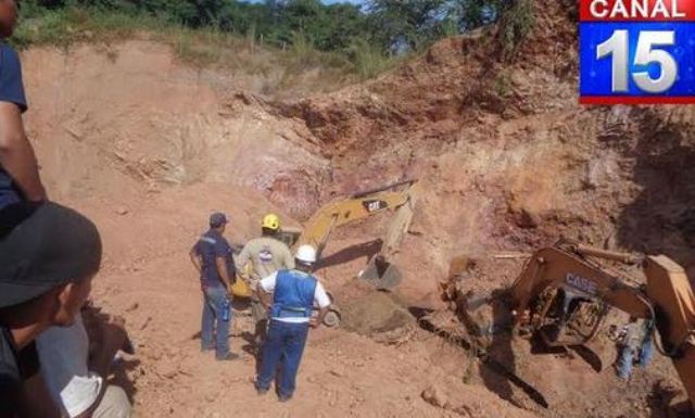 Fallecen cuatro personas tras derrumbe en antigua mina de Nicaragua
