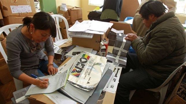 El No ganó con 60,4 % en las mesas en las que se repitió referendo boliviano