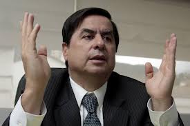 Ministro colombiano: No hay evidencia de que paramilitares causen violencia en Venezuela