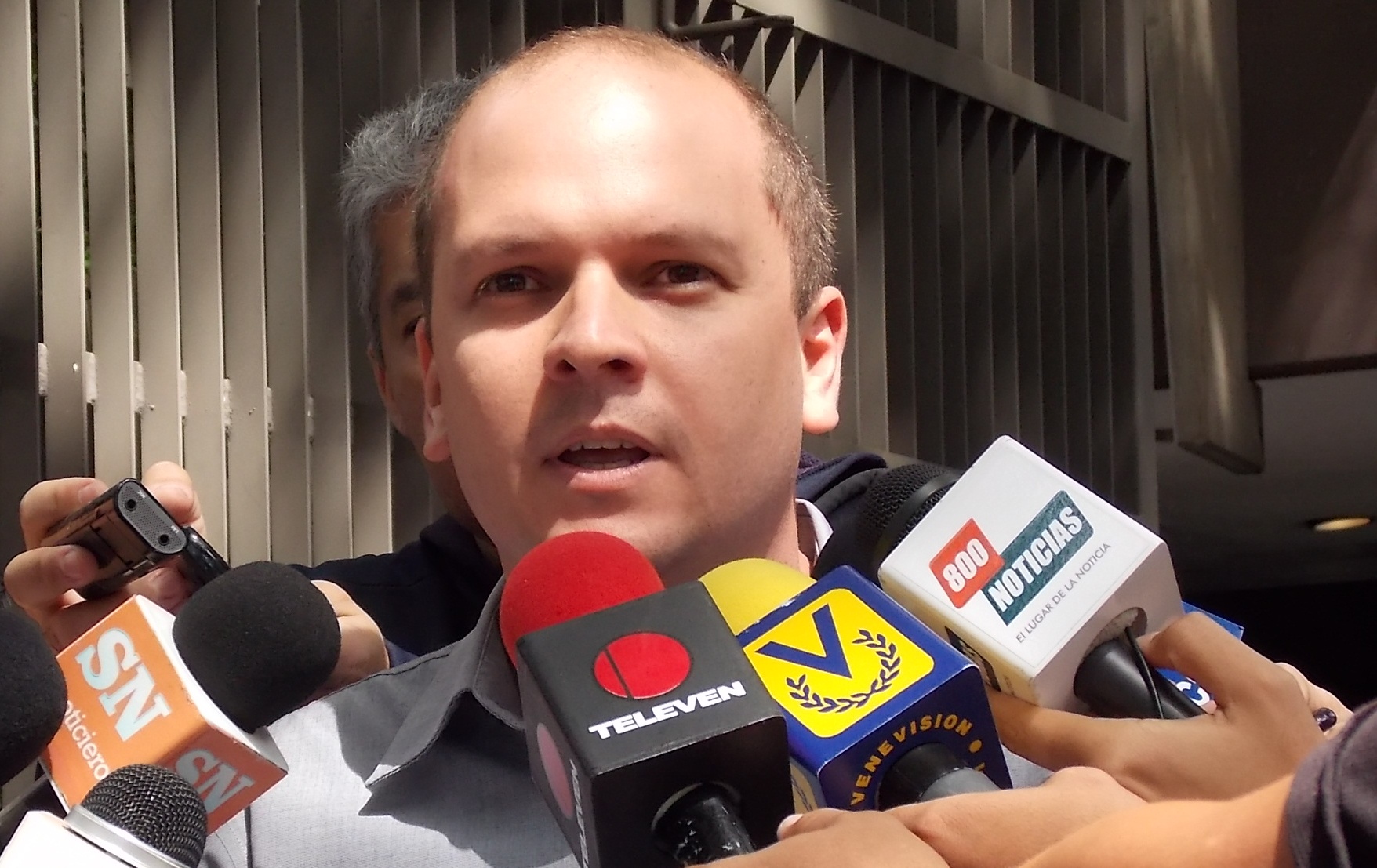 Diputado Angel Medina condenó persecución a disidencia política en Venezuela