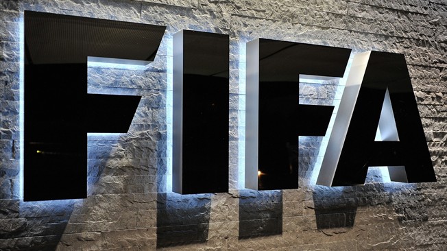 DirecTV y Fox negociaron con intermediarios de la FIFA