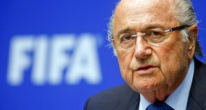 Blatter examina con Scala el marco y el calendario de reformas