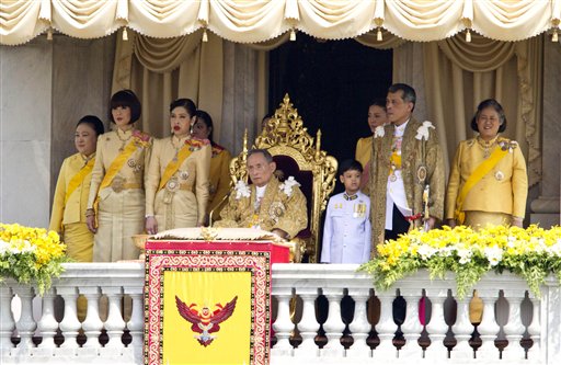 El rey de Tailandia cumple 88 años