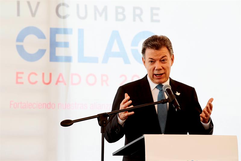 Santos propone revisar política antidrogas global para mejorar efectividad