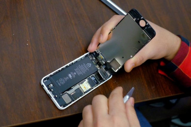 La millonaria cifra que recuperó Apple en iPhones viejos
