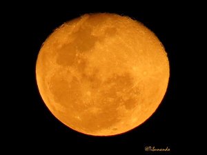Así se ve la luna este Sábado de Gloria (Fotos)