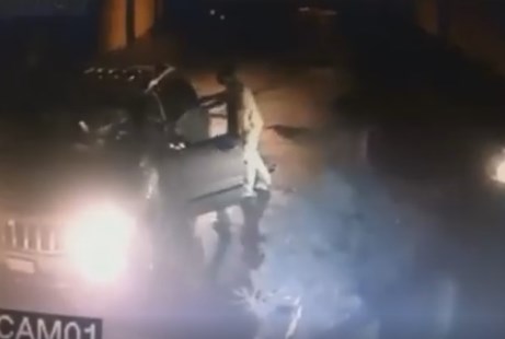 Otro robo en video: Choros armados despojan lo despojaron de su camioneta en Carrizal