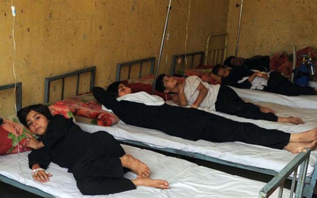 Unas 220 niñas fueron envenenadas con gas en colegio de Afganistán
