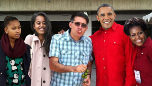 ¡IMPERIALISTA! Vacílate ahora a Haiman comiendo mamón con los Obama (FOTOMONTAJE)
