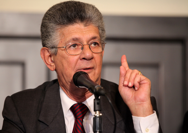 Rectoras del CNE aceptan sumisamente a Jorge Rodríguez como su vocero, dijo Ramos Allup