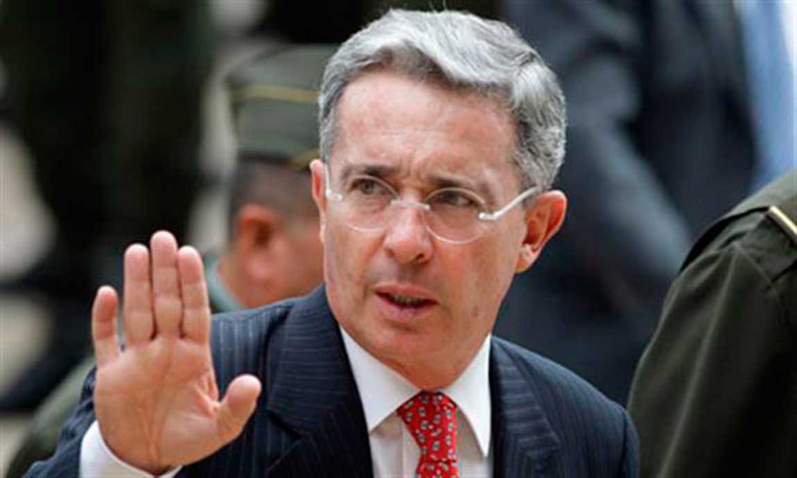 Uribe sobre candidatura presidencial de Timochenko: Enfrentaremos a delincuentes