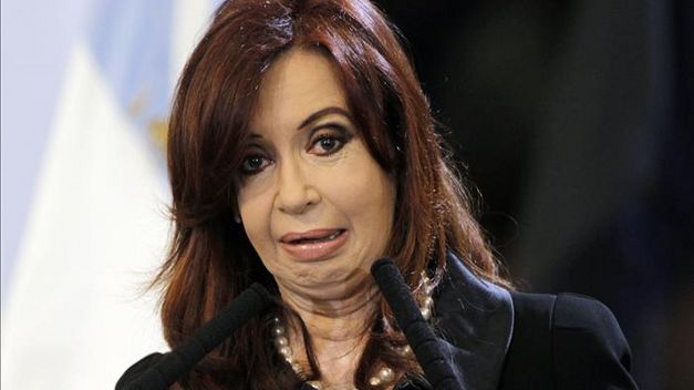 Detienen a contable argentino en causa por lavado que afecta a los Kirchner