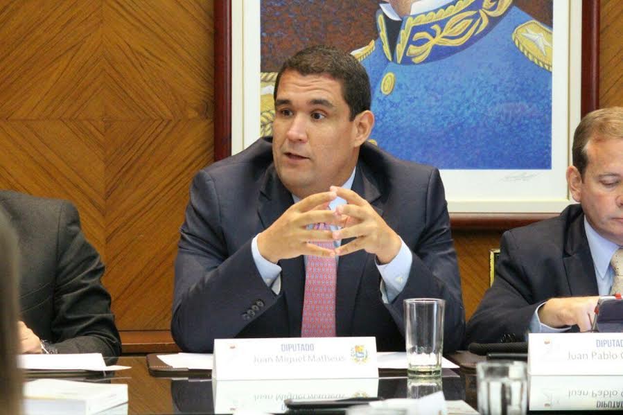 Matheus: Con aumento salarial Maduro condena a la pobreza a funcionarios del Cicpc