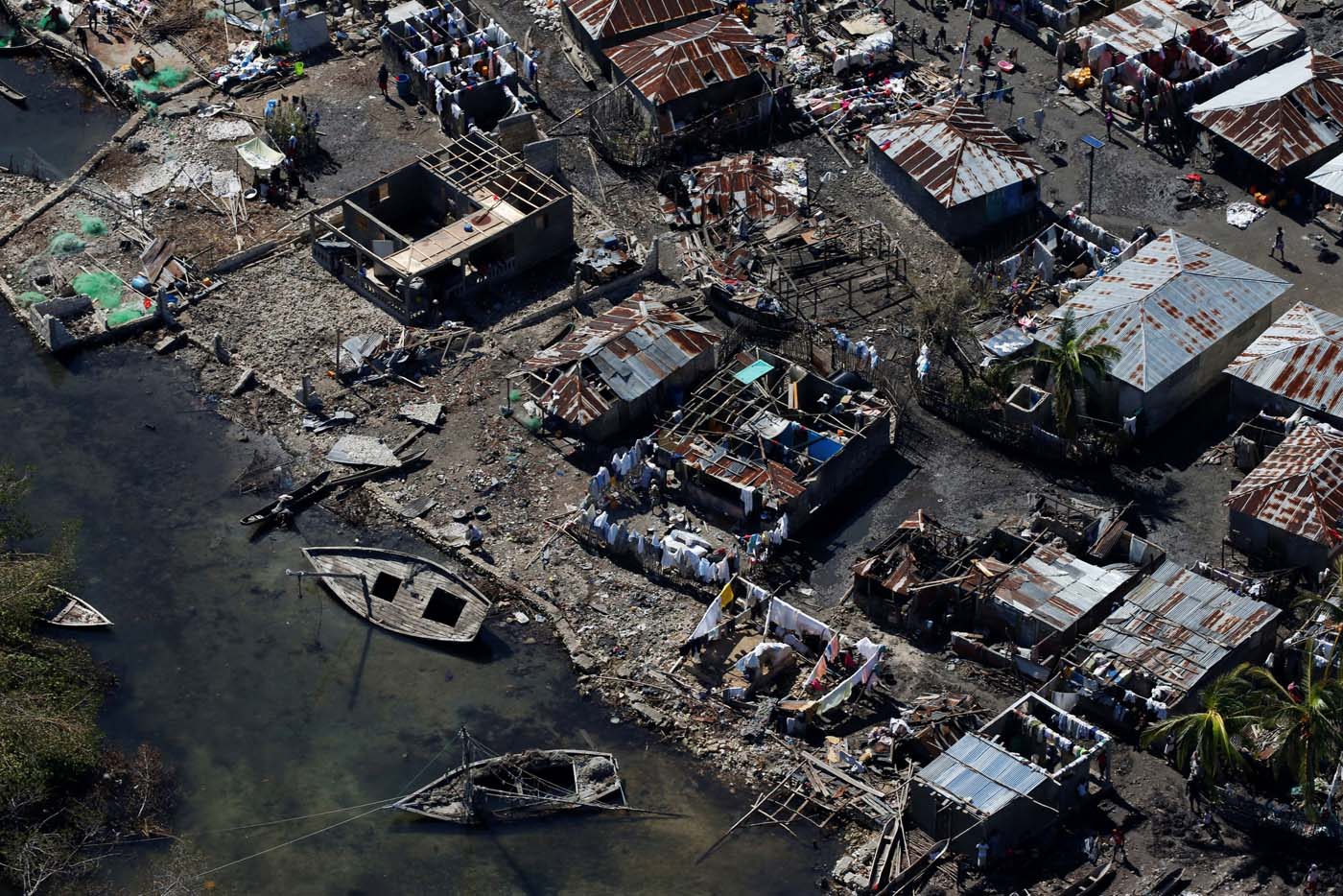 Haití devastada tras paso del huracán Matthew (fotos)
