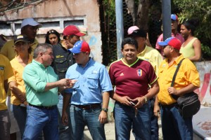 Gregorio Graterol: Aguas negras desbordan al pueblo de Tucacas y no hay respuesta