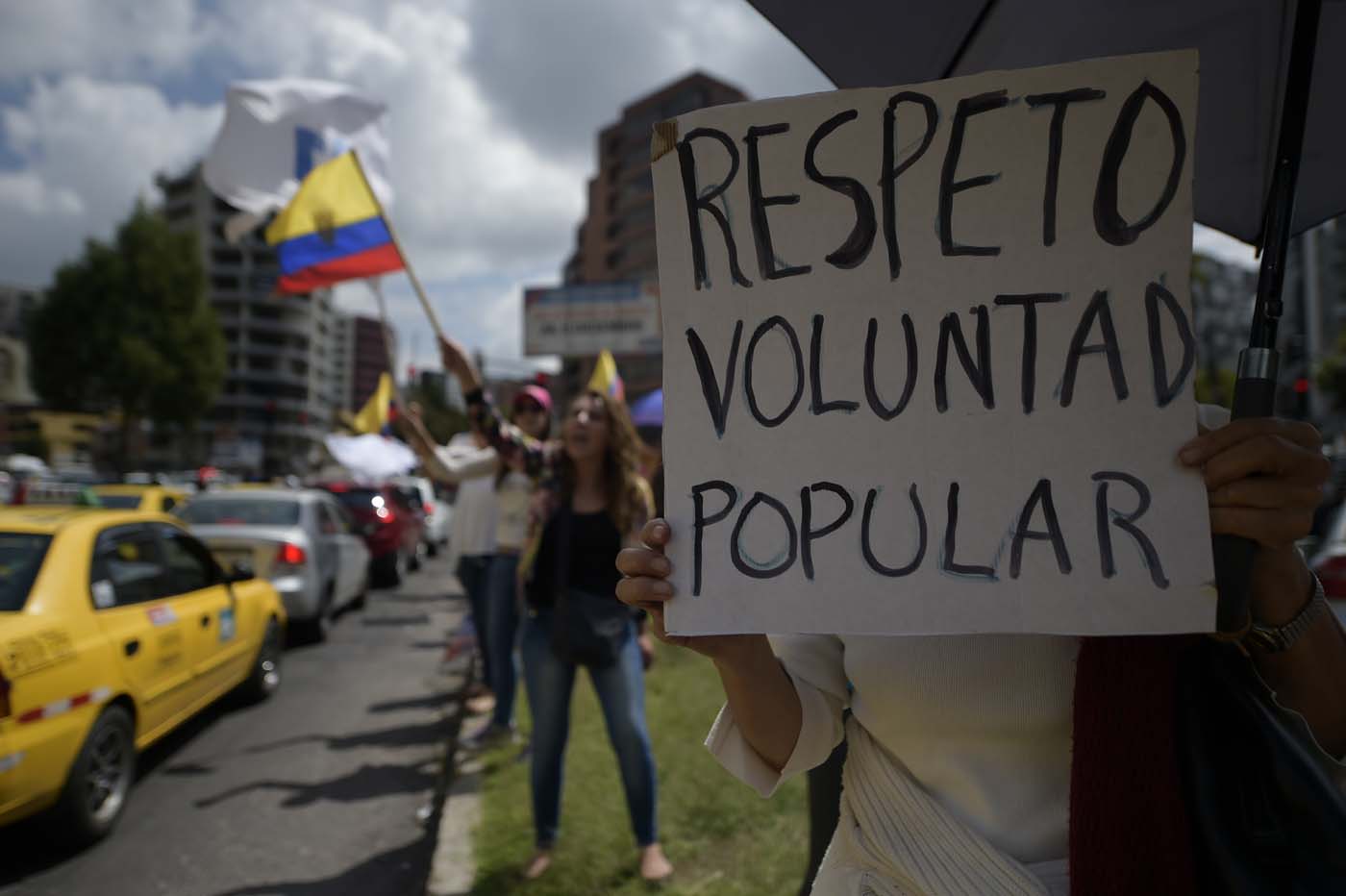 Por qué en Ecuador la usurpación electoral es más difícil que en Venezuela