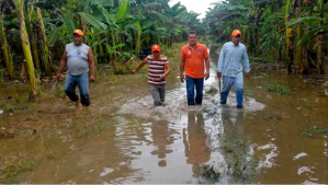 Desbordamiento del Río Tucaní causa inundaciones en Zulia