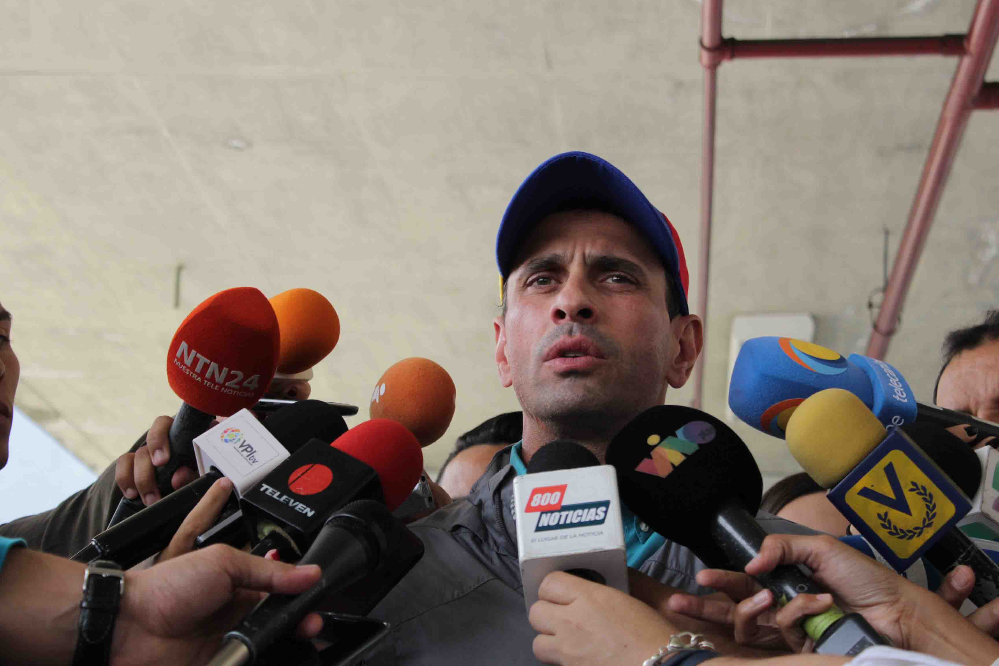 Capriles: Productos regulados por gobierno cuestan 4.500% más en la calle