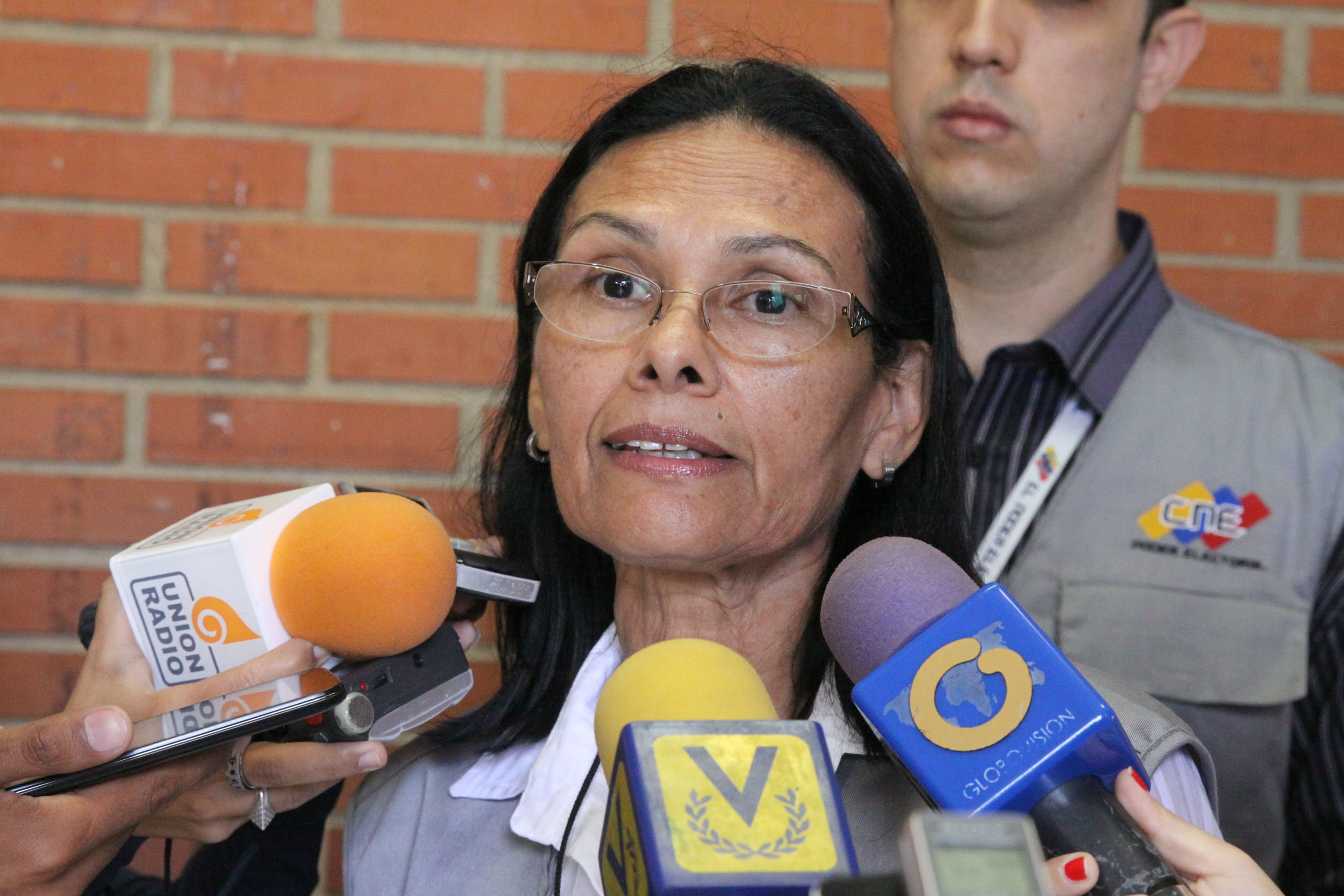 Rectora Hernández llama a partidos políticos a reconocer resultados el #15Oct