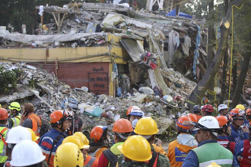 Mueren de un infarto dos mujeres en nuevo sismo en Ciudad de México