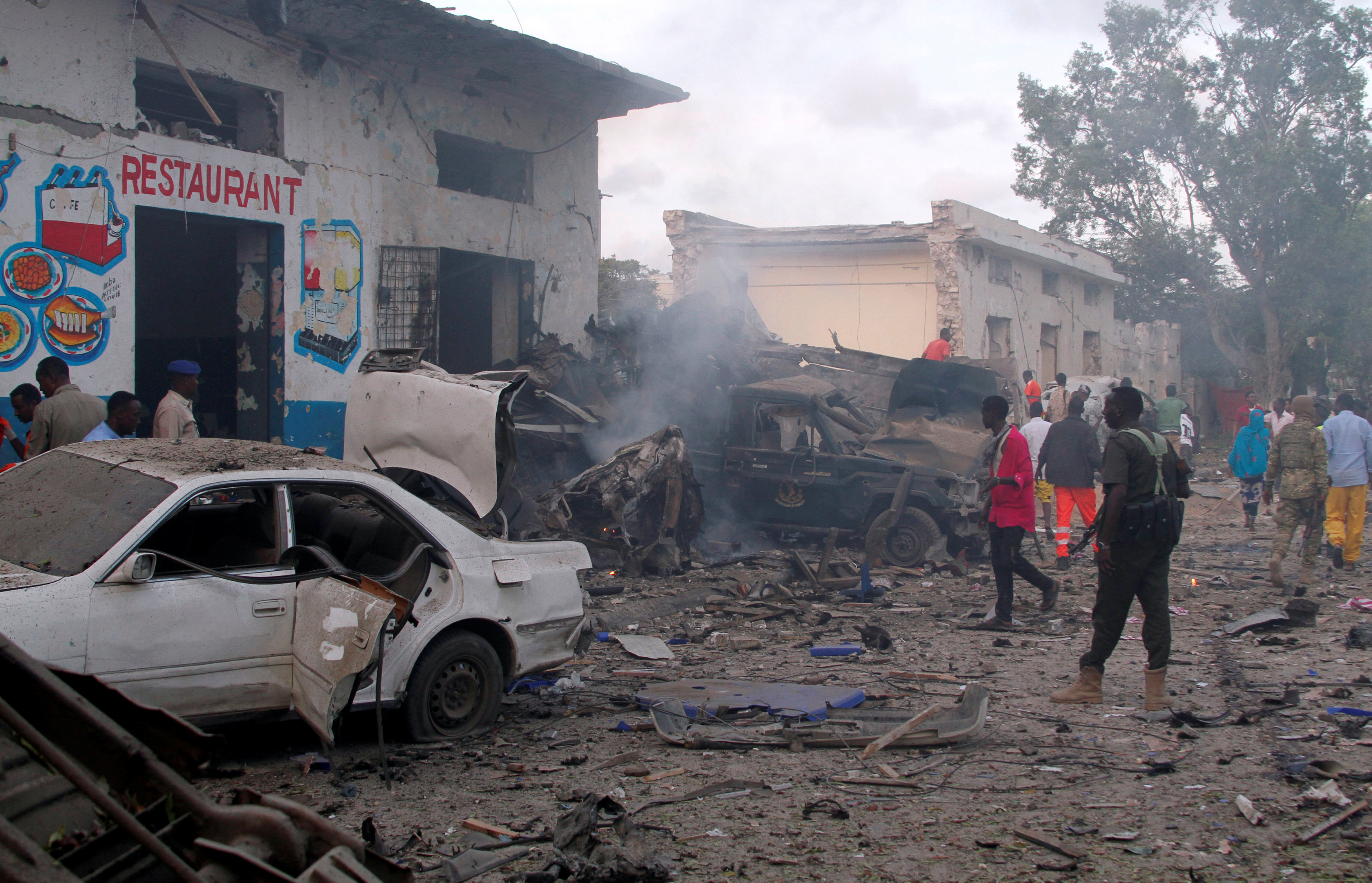 Termina el asedio a un hotel de Mogadiscio que dejó al menos 14 muertos