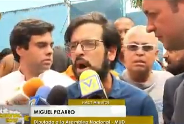 Diputado Miguel Pizarro entró al centro de votación en Petare entre golpes y empujones