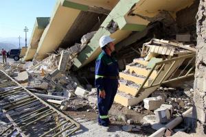 Se elevan a 620 los muertos en el fuerte terremoto de noviembre en Irán