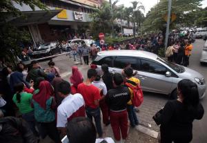 Sismo de magnitud 6,4 en Yakarta, capital de Indonesia